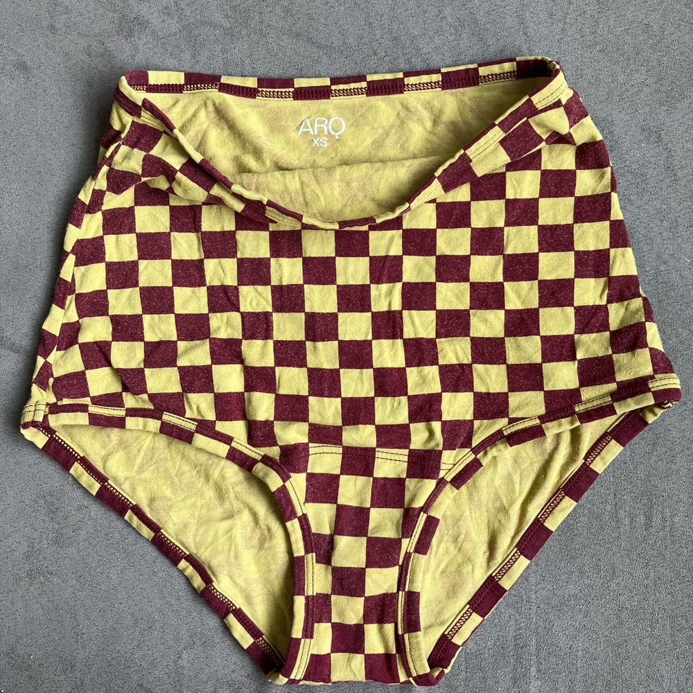 ARQ PERRIOT HIGH-RISE UNDIES